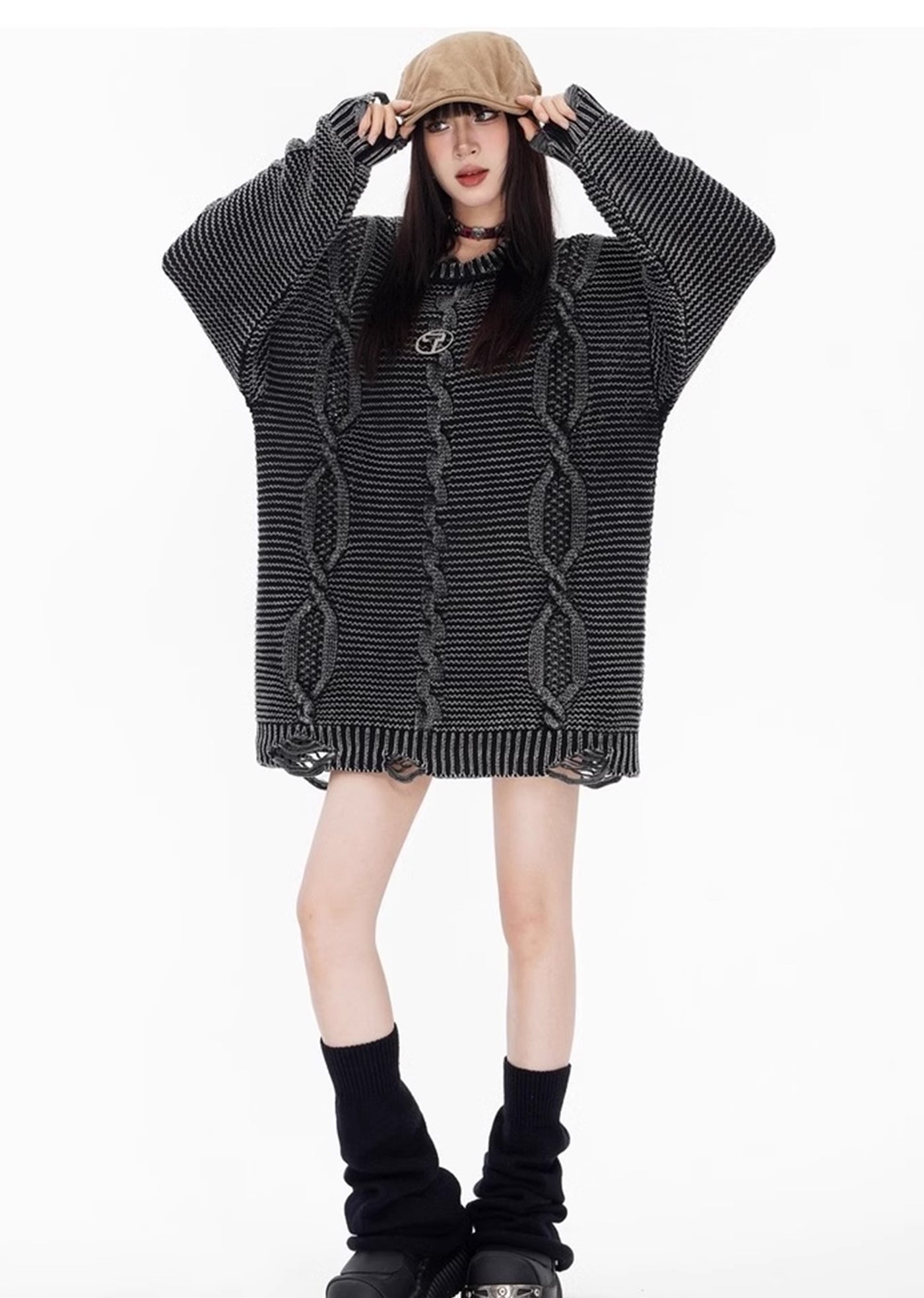 【NOONOZ】Gimmick Wave Design Dark Color Knit Sweater  NN0003