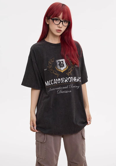 【Apocket】College logo design dull color grunge short sleeve T-shirt  AK0037