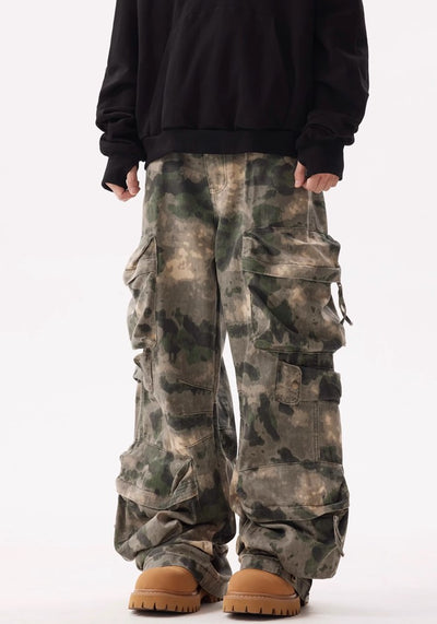 【BTSG】Big pocket double design camouflage color wide style cargo pants  BS0025