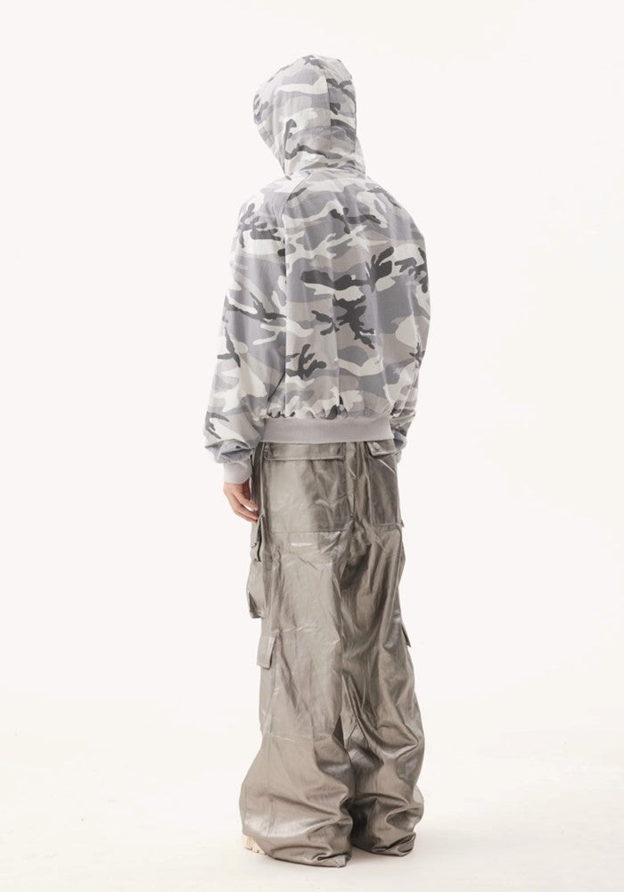 【BTSG】Metallic silver glossy design wide over cargo pants  BS0043