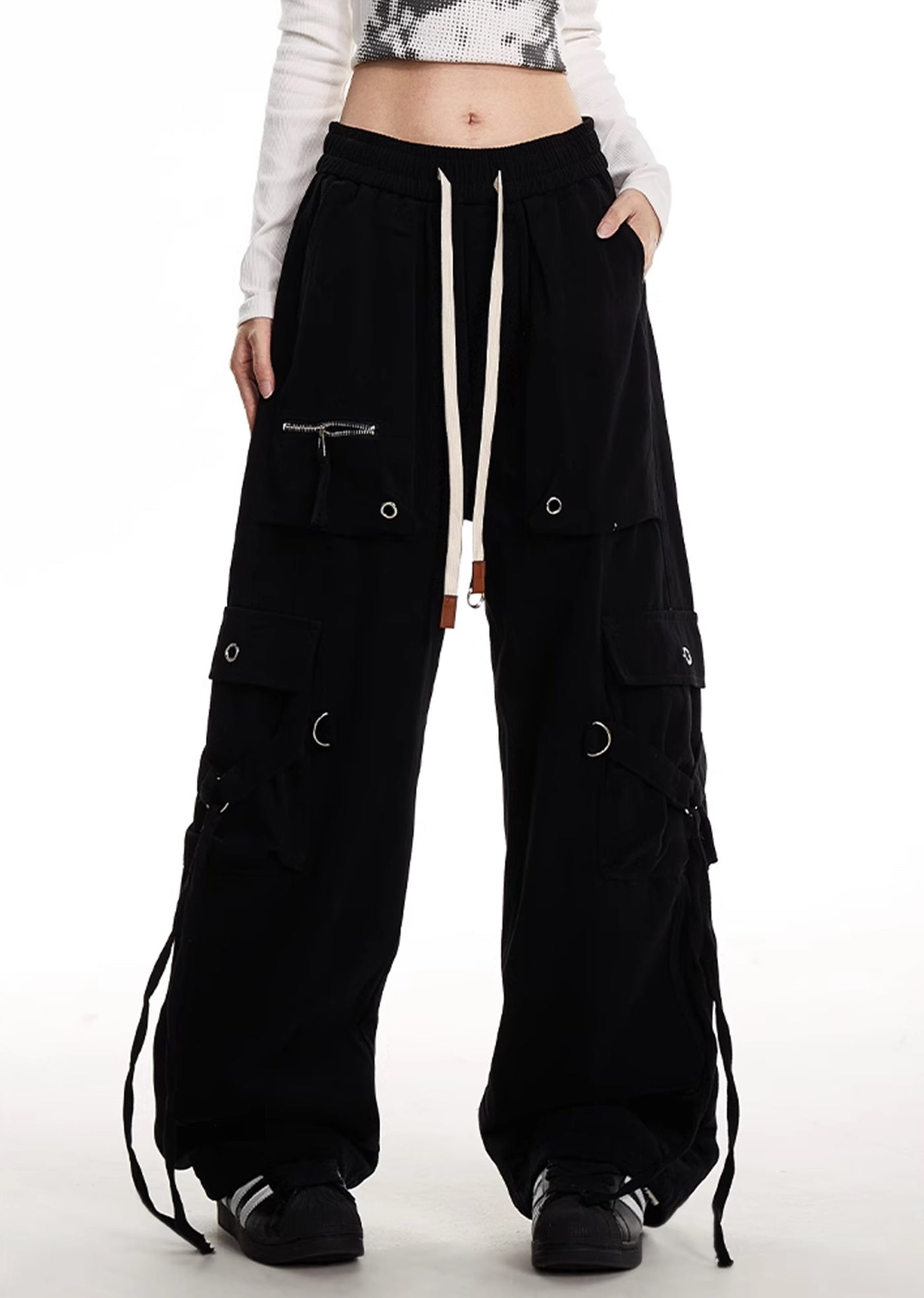 【NOONOZ】Wide straight silhouette multi-gimmick design cargo denim pants  NN0006