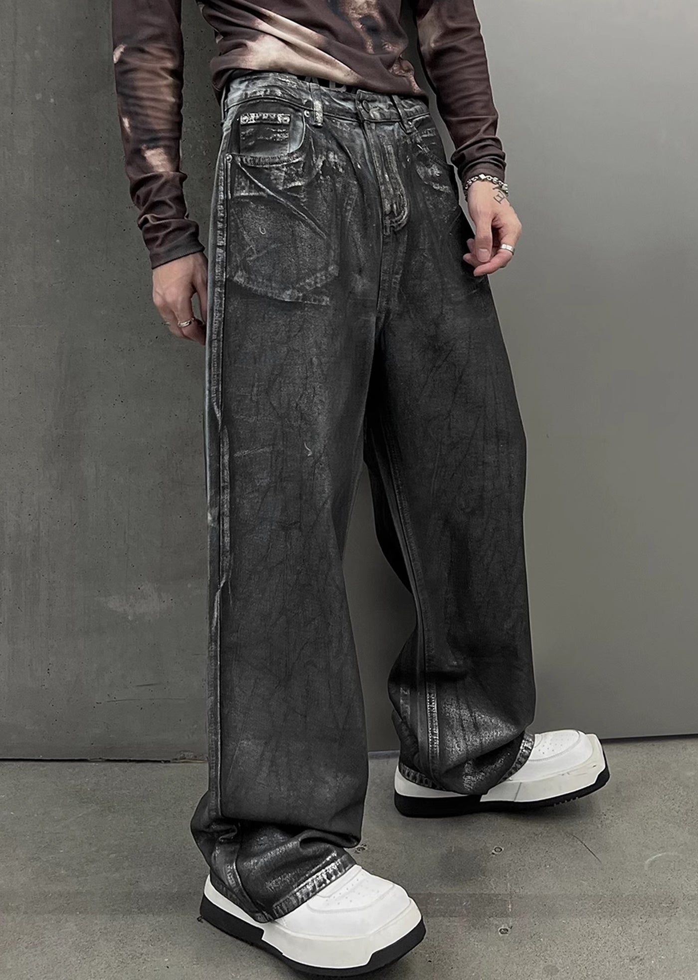 【SOULWORKER】Dark grey glossy design wide flare style denim pants  SW0030