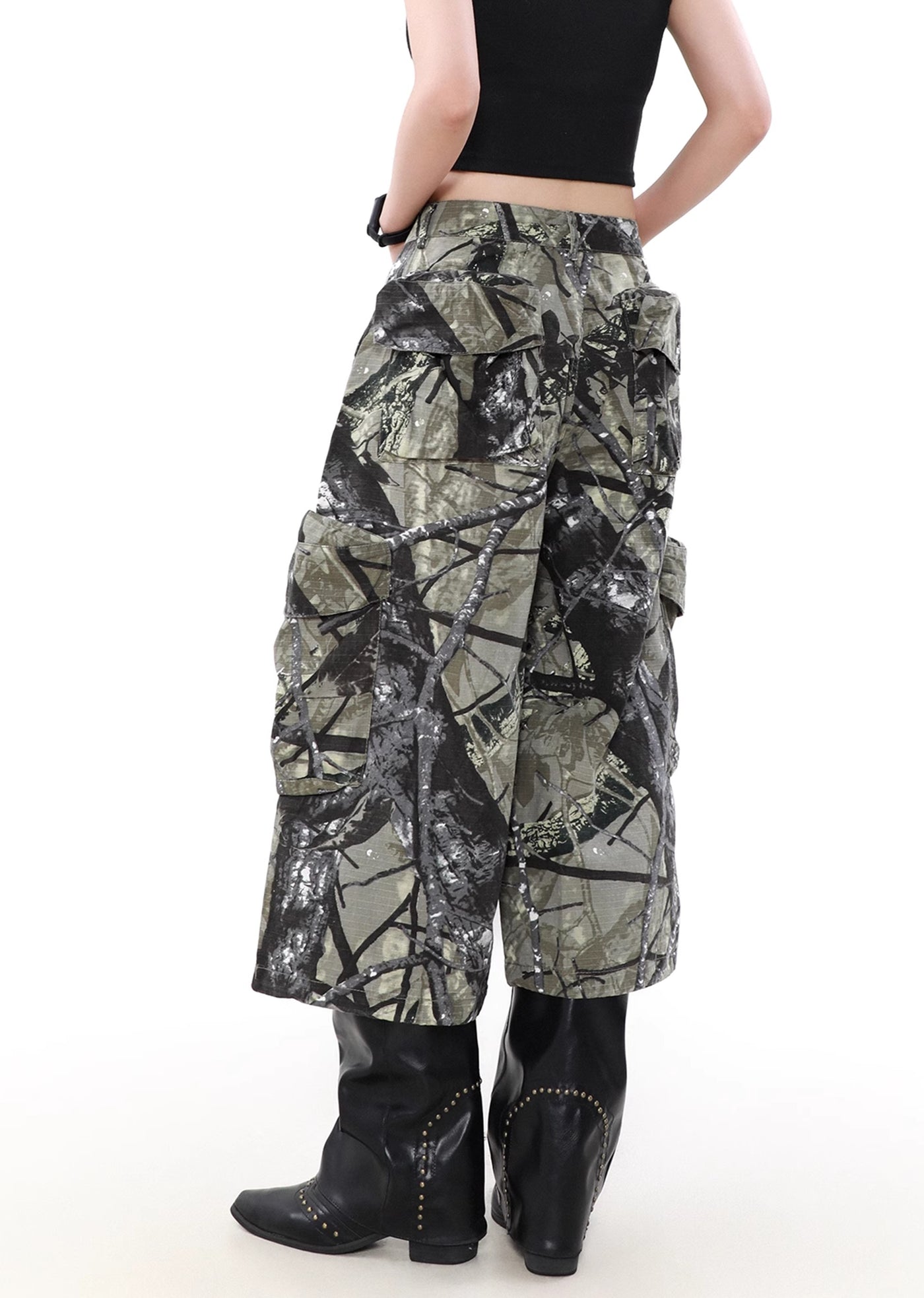 【MR nearly】Random pattern design camouflage double pocket short cargo pants  MR0112