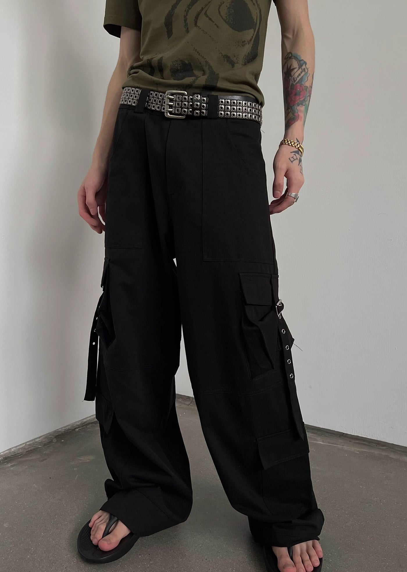 【SOULWORKER】Side suspender design wide style loose cargo pants  SW0029