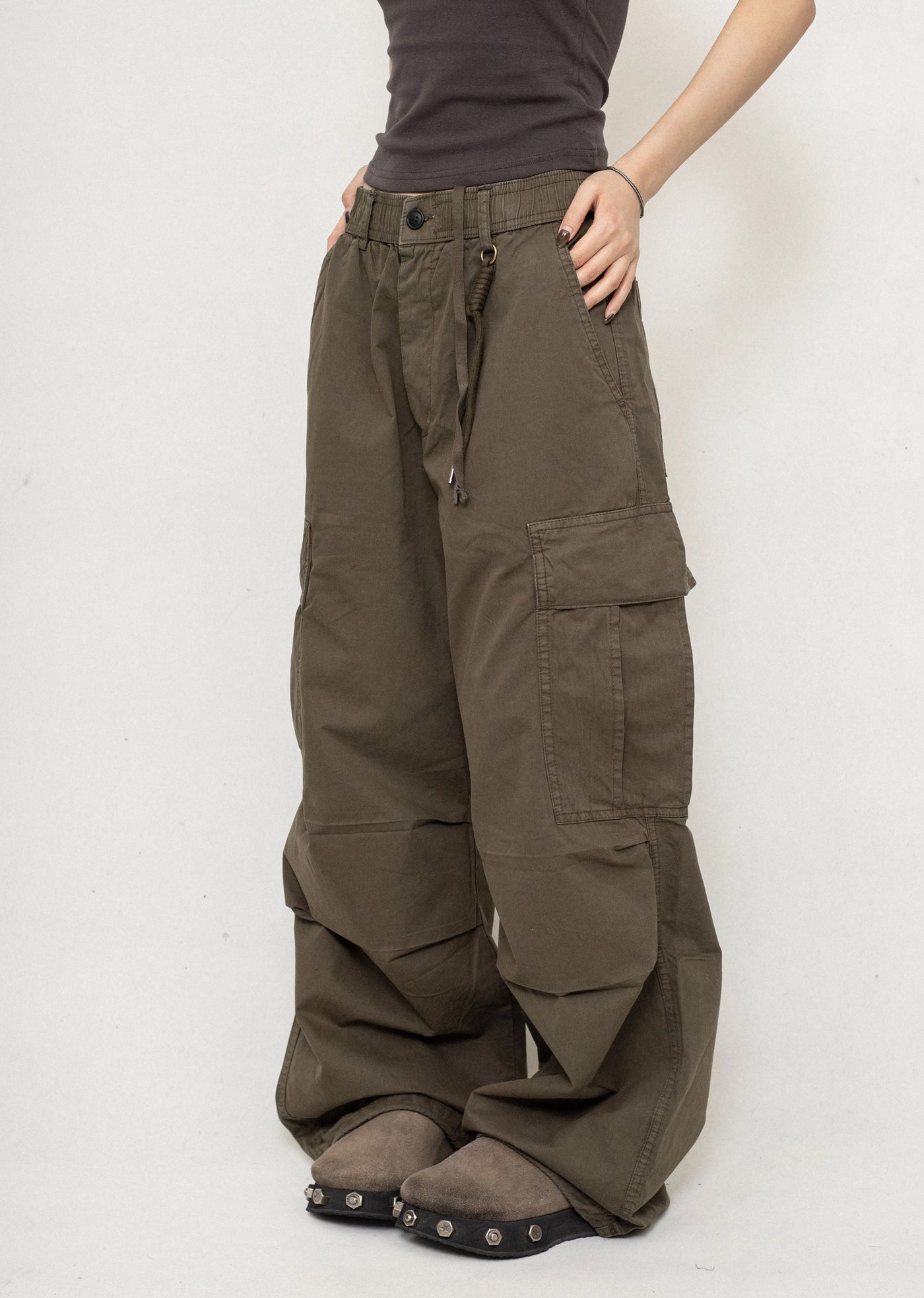 【ZERO STORE】Wide tuck silhouette dull color pants  ZS0029