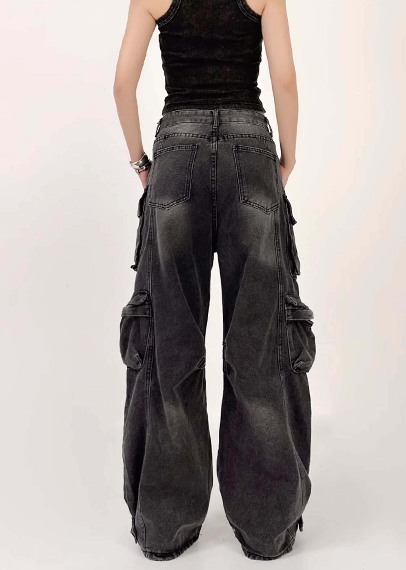 [4/29 New] Countless pocket design dull color wide bold denim pants HL3040