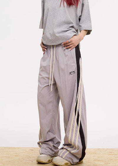 [Apocket] Double diagonal line design sporty casual pants AK0028