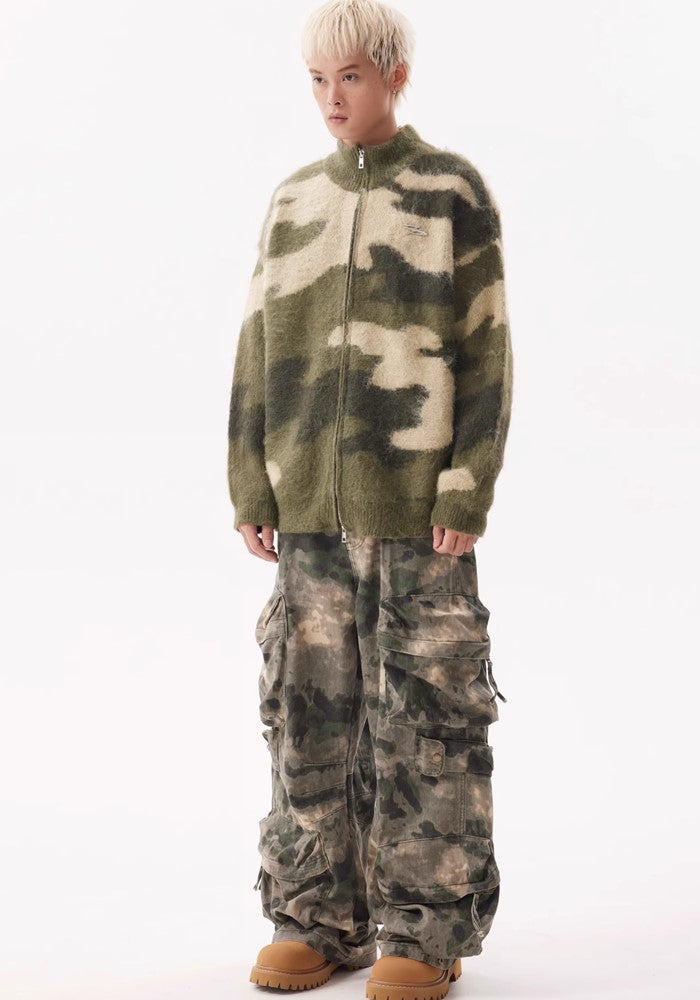 【BTSG】Big pocket double design camouflage color wide style cargo pants  BS0035