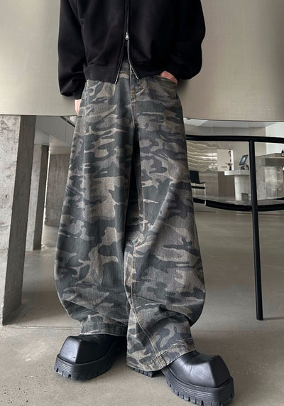 【MARTHENAUT】Dull camouflage base color wide silhouette pants  MH0048