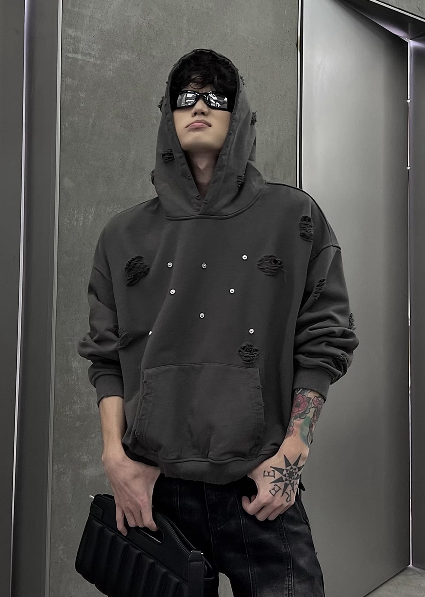 【SOULWORKER】Fully damaged Kusumin base color oversized silhouette hoodie  SW0028