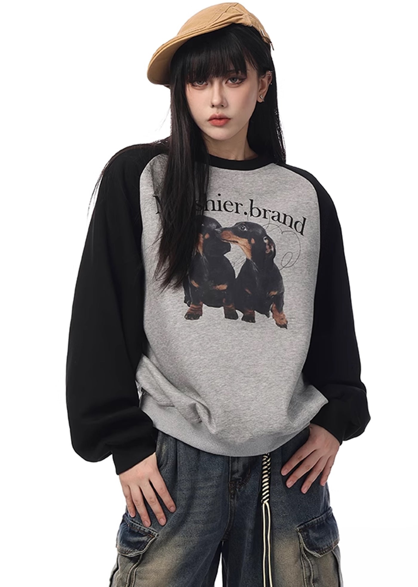 【VINMUK】Front Dog Illustration Design Bicolor Long Sleeve T-Shirt  VM0012