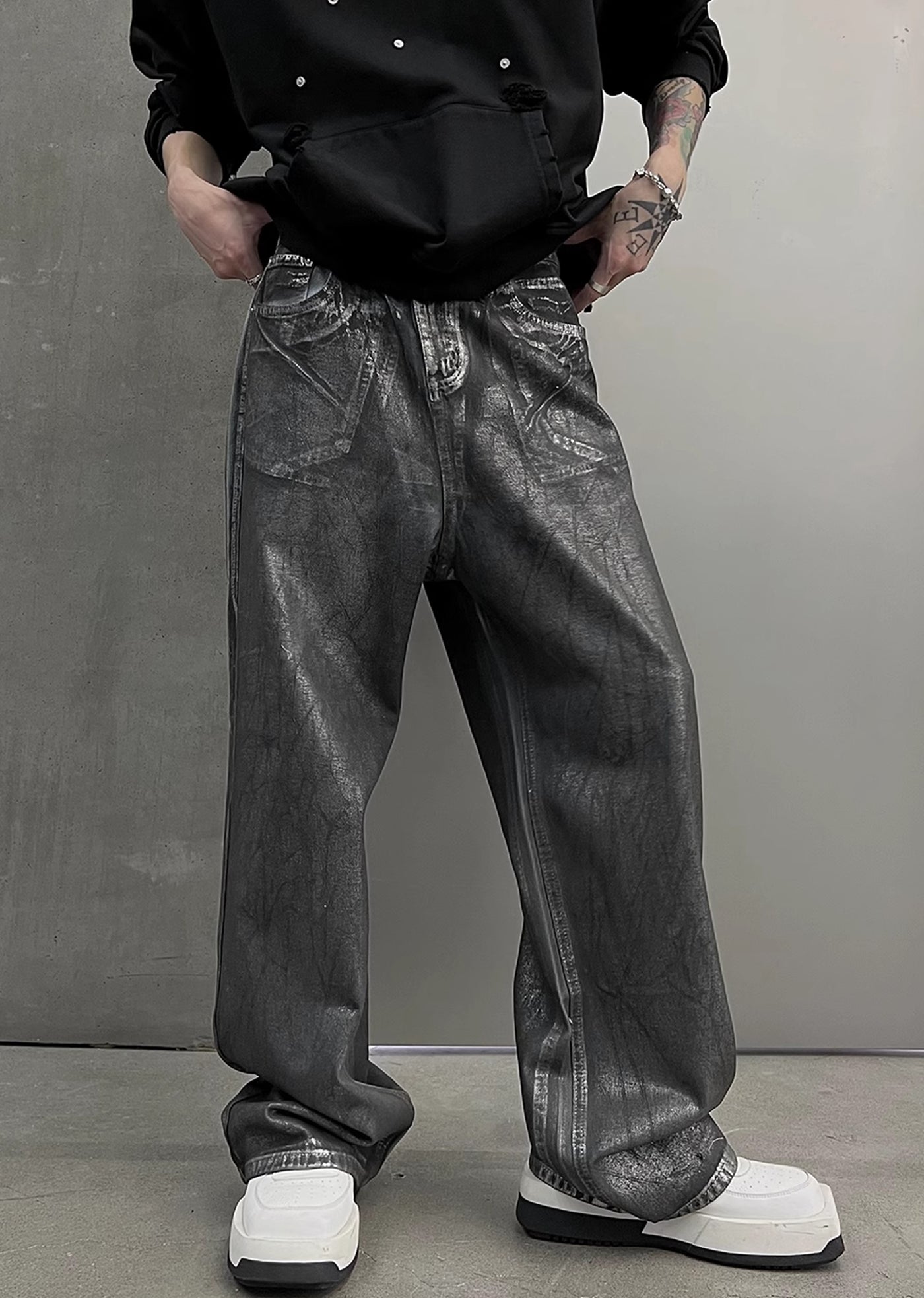 【SOULWORKER】Dark grey glossy design wide flare style denim pants  SW0030