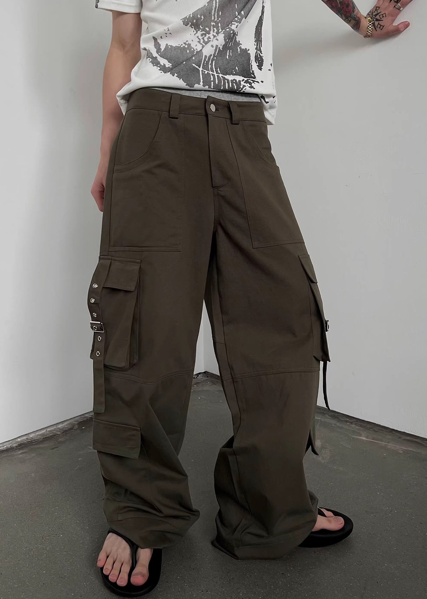 【SOULWORKER】Side suspender design wide style loose cargo pants  SW0029