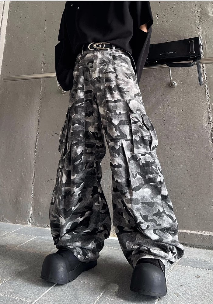 【MARTHENAUT】Dark monotone camouflage color design wide cargo pants  MH0039