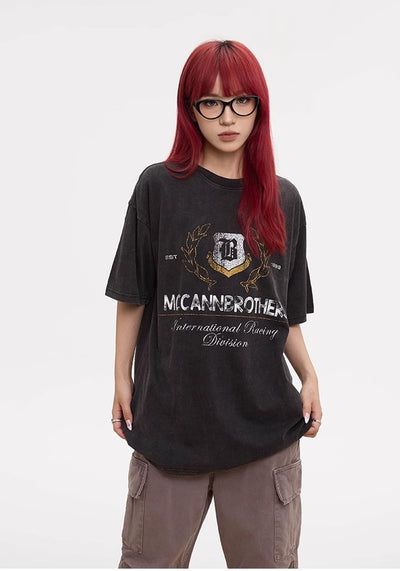 【Apocket】College logo design dull color grunge short sleeve T-shirt  AK0037