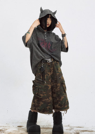 【People Style】Wide oversized silhouette dull color devil design hoodie T-shirt  PS0034