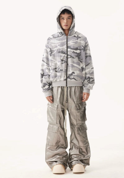 【BTSG】Metallic silver glossy design wide over cargo pants  BS0043