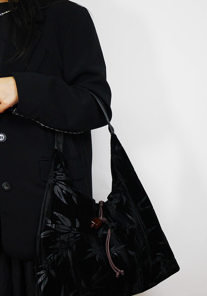 【PRT】Just the right size black leaf design bag  PT0008