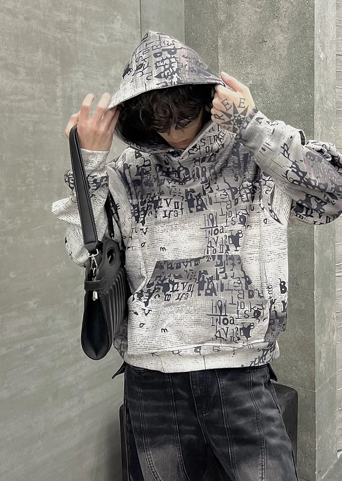 【SOULWORKER】Random dull design color patch neck hoodie  SW0021