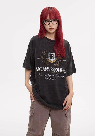 【Apocket】College logo design dull color grunge short sleeve T-shirt  AK0037