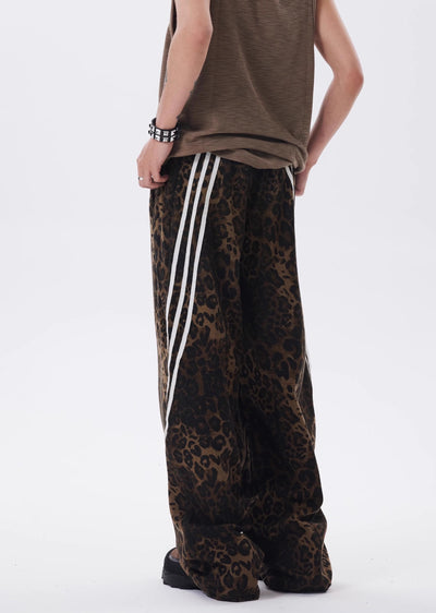 [BTSG] Leopard design side line over wide slade pants BS0021
