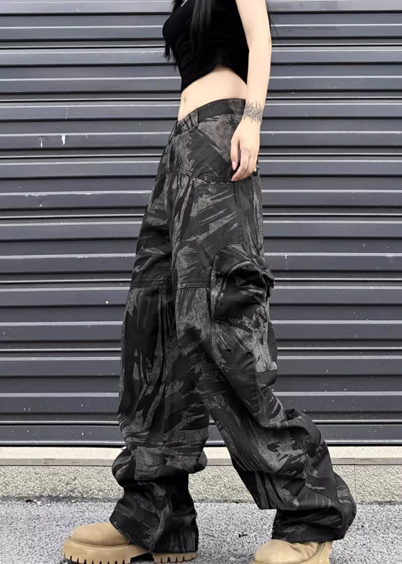 【W3】Dark camouflage design wide straight silhouette pants  WO0076