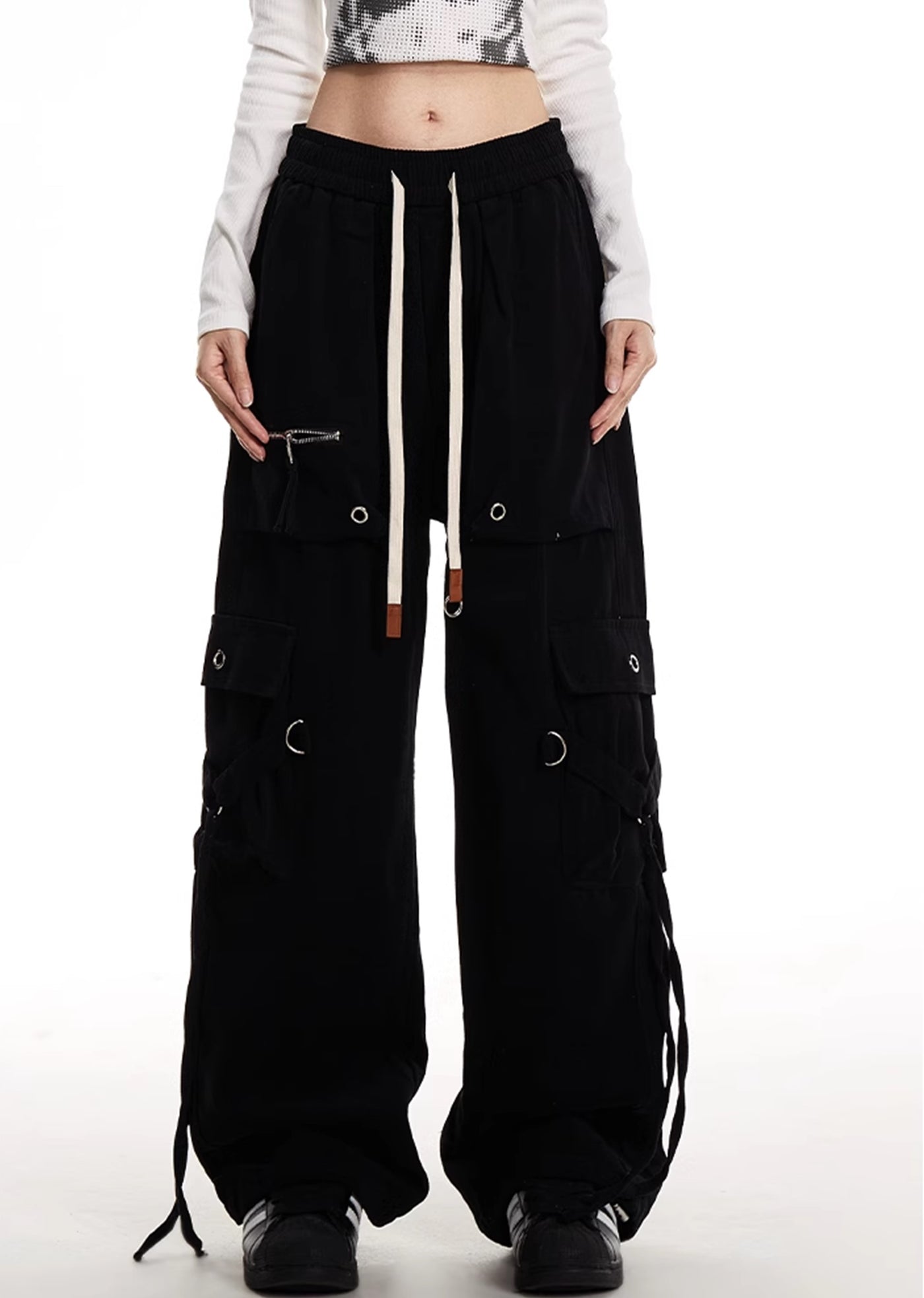 【NOONOZ】Wide straight silhouette multi-gimmick design cargo denim pants  NN0006