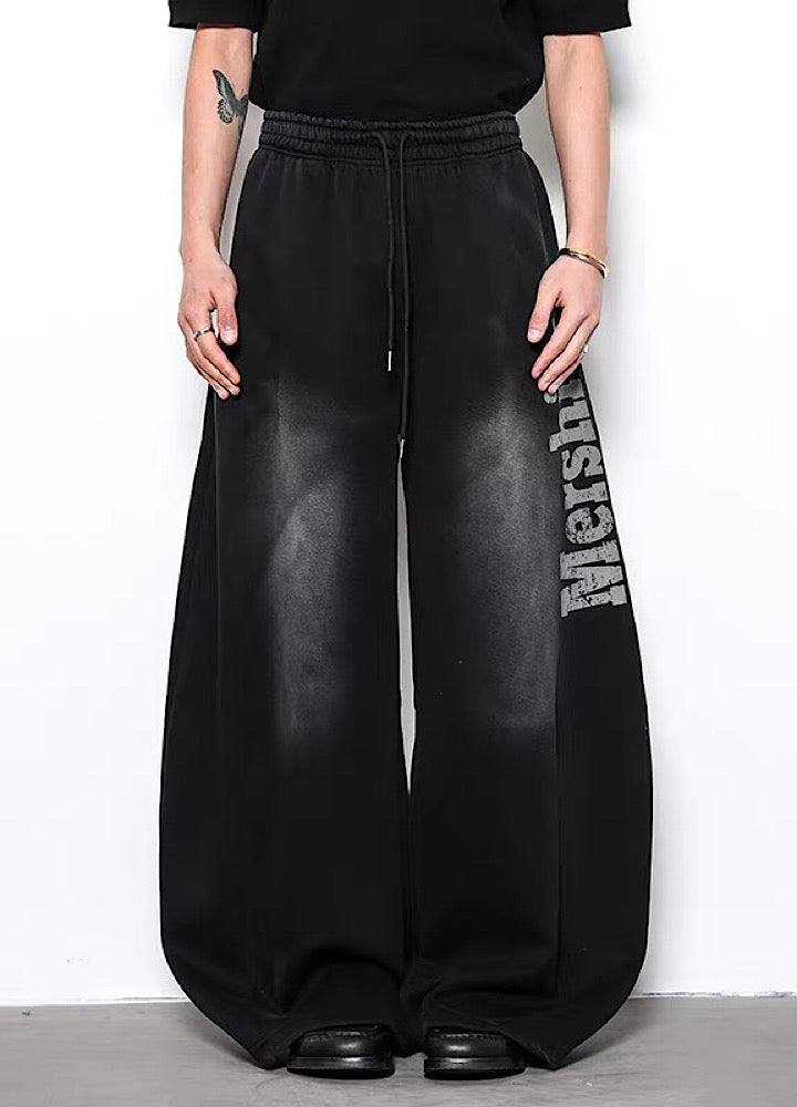 【BLANKIN】Side number design washed wide sweatpants  BI0001
