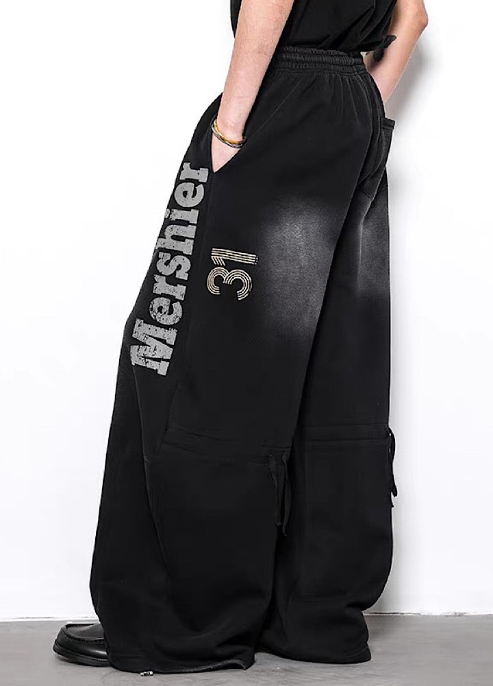 【BLANKIN】Side number design washed wide sweatpants  BI0001