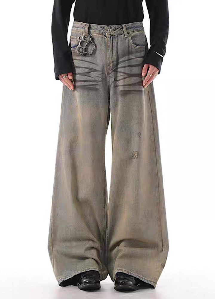 【BLANKIN】Vintage beard wash design faded wide denim pants  BI0003