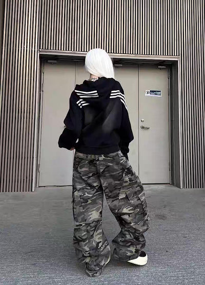 【TR BRUSHSHIFT】Short silhouette monotone base front number wash hoodie  TB0058