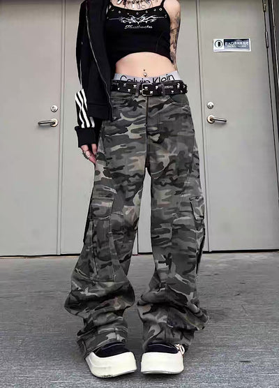 【TR BRUSHSHIFT】Loose-tuck wide silhouette design basic camouflage cargo pants  TB0059