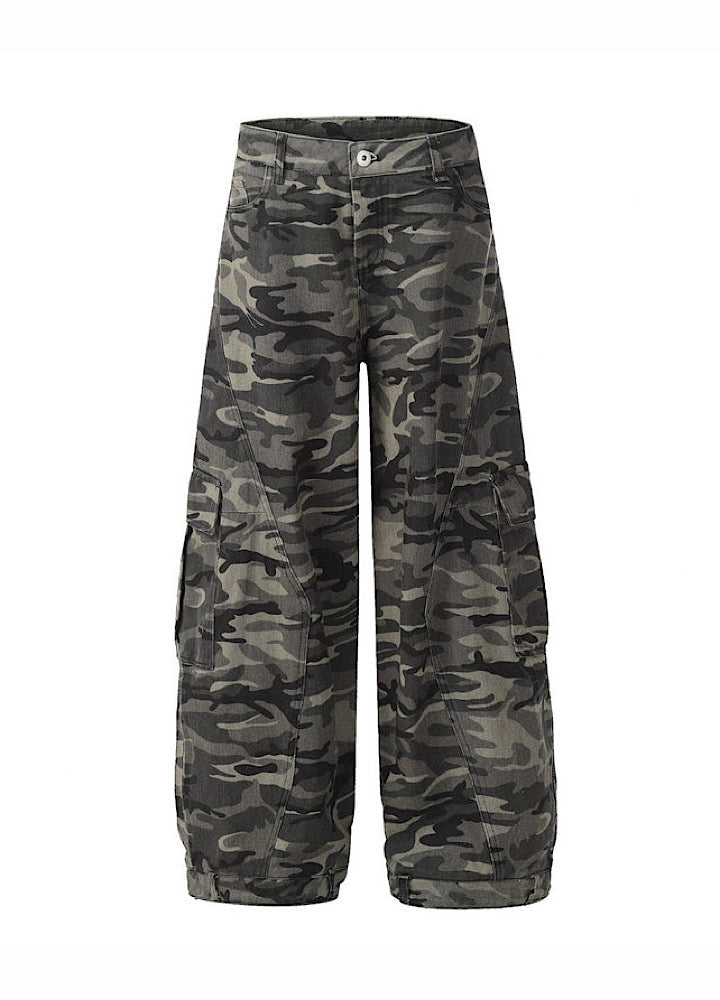 【TR BRUSHSHIFT】Loose-tuck wide silhouette design basic camouflage cargo pants  TB0059