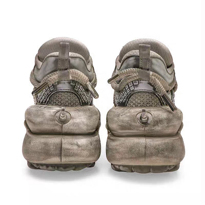 【6/14新作】Dirt gray silver dull color gimmick wide sneakers  HL3152