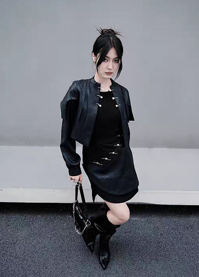 [CHICSKY] Gimmick leather design straight silhouette black skirt CH0023