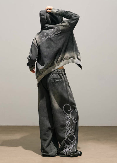 Stylish initial design on the back, washed sweatsuit setup  HL3221