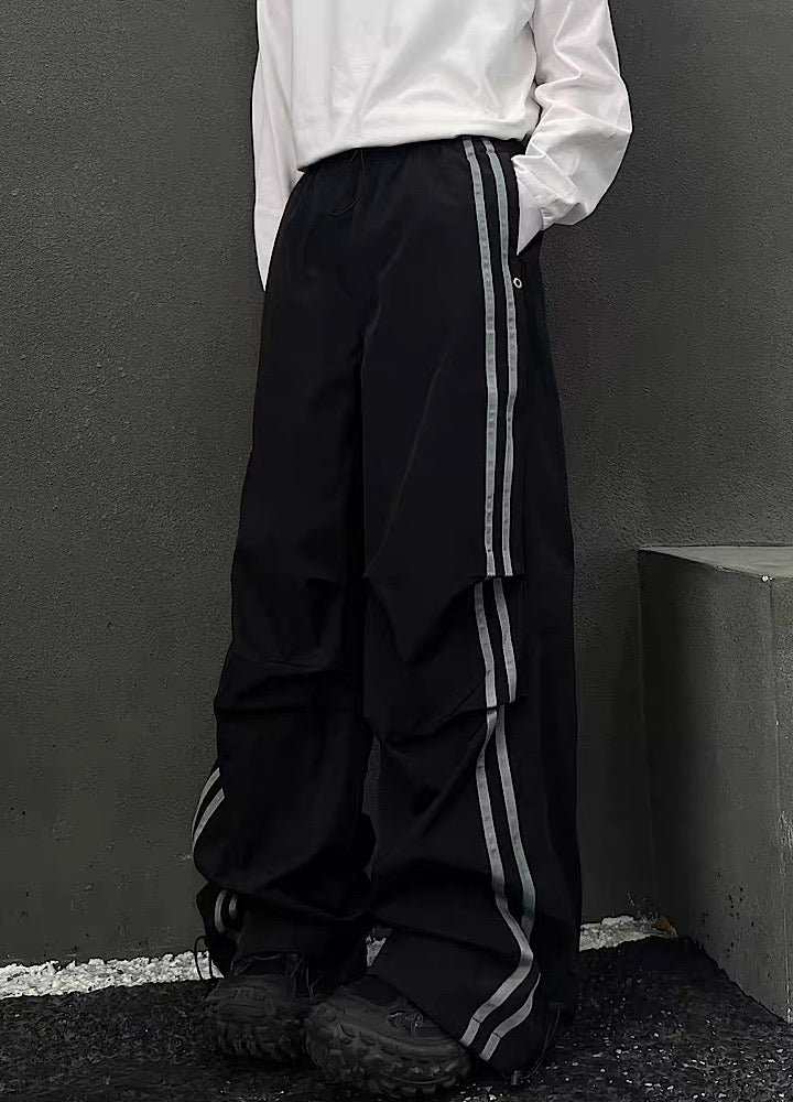 [H GANG X] Tuck rain silhouette double line sporty pants HX0024
