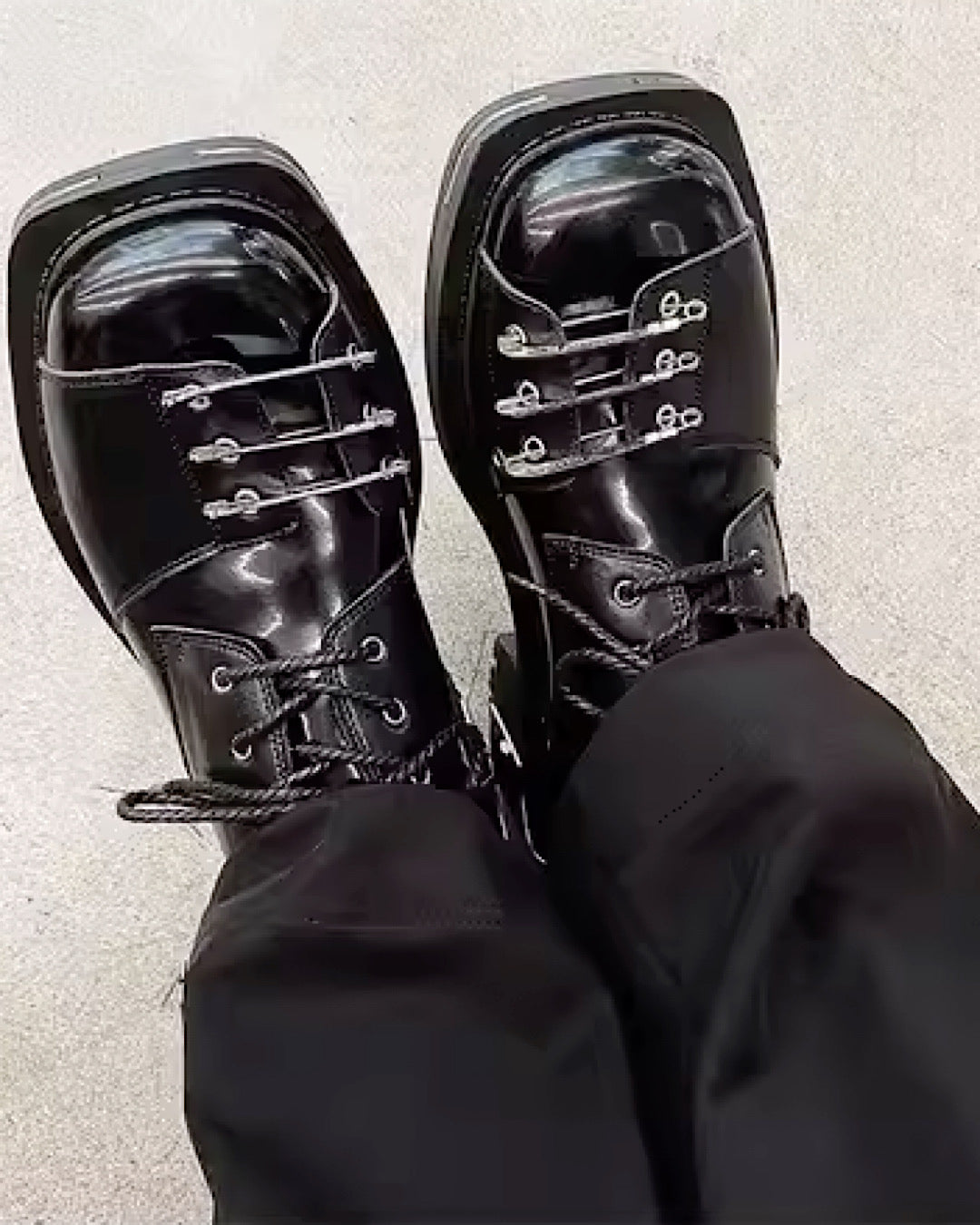 【8/14新作】Pinned subcultural design art rock shoes  HL2944