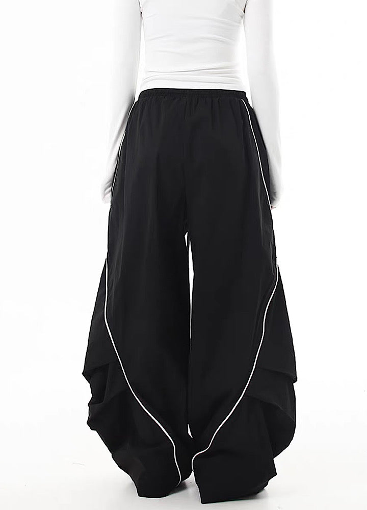【Blacklists】Regular line design monotone style wide silhouette pants  BL0063