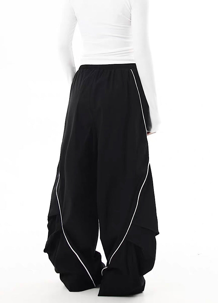 【Blacklists】Regular line design monotone style wide silhouette pants  BL0063