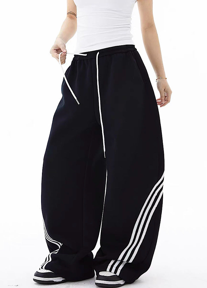 【Blacklists】Basic side line design monochrome wide pants  BL0064