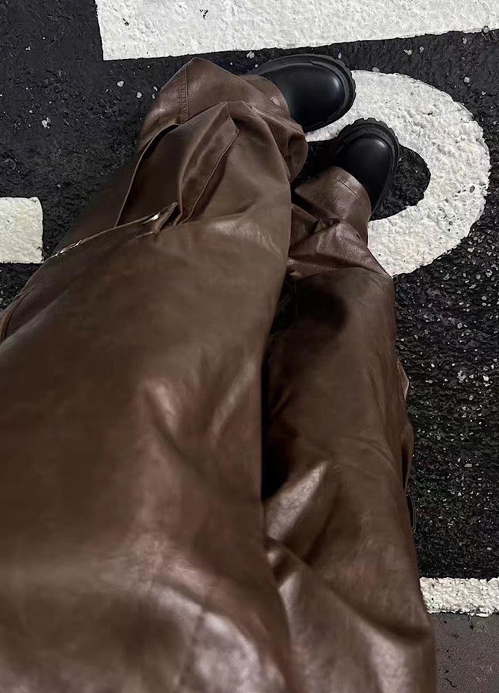 H GANG X] Shiny cargo design wide silhouette leather pants