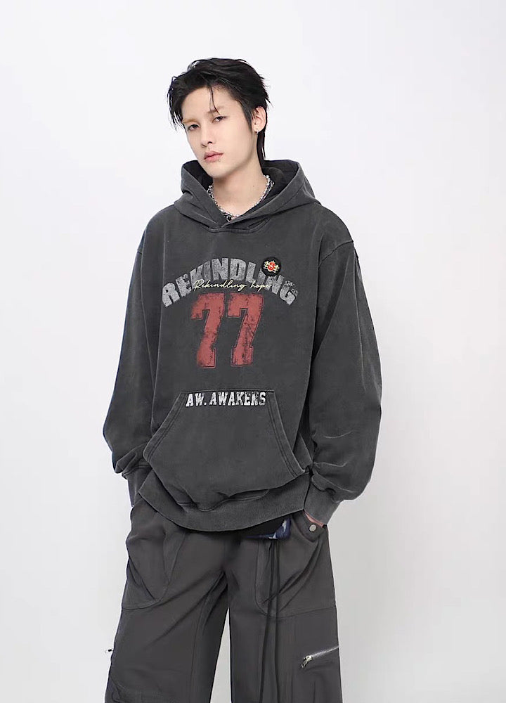 【Mz】College Vintage Front Initial Oversized Silhouette Design Hoodie  MZ0074