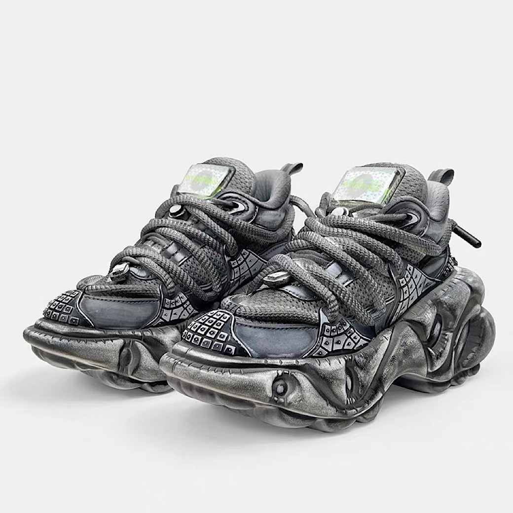 【12/3新作】 Decadent distressed finish grey silver dull color gimmick wide sneakers  HL3215