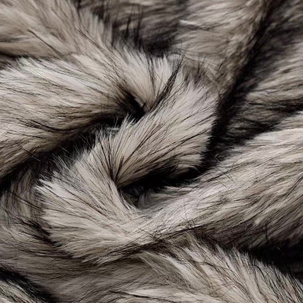 【12/3新作】 Simple design reversible fur style wide hoodie jacket  HL3217