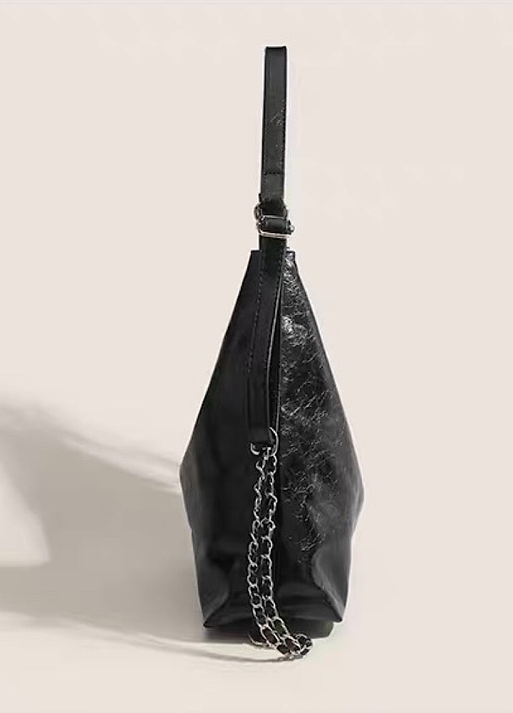 【9/5新作】Compact size silver attachment 2-way leather design bag  HL3200
