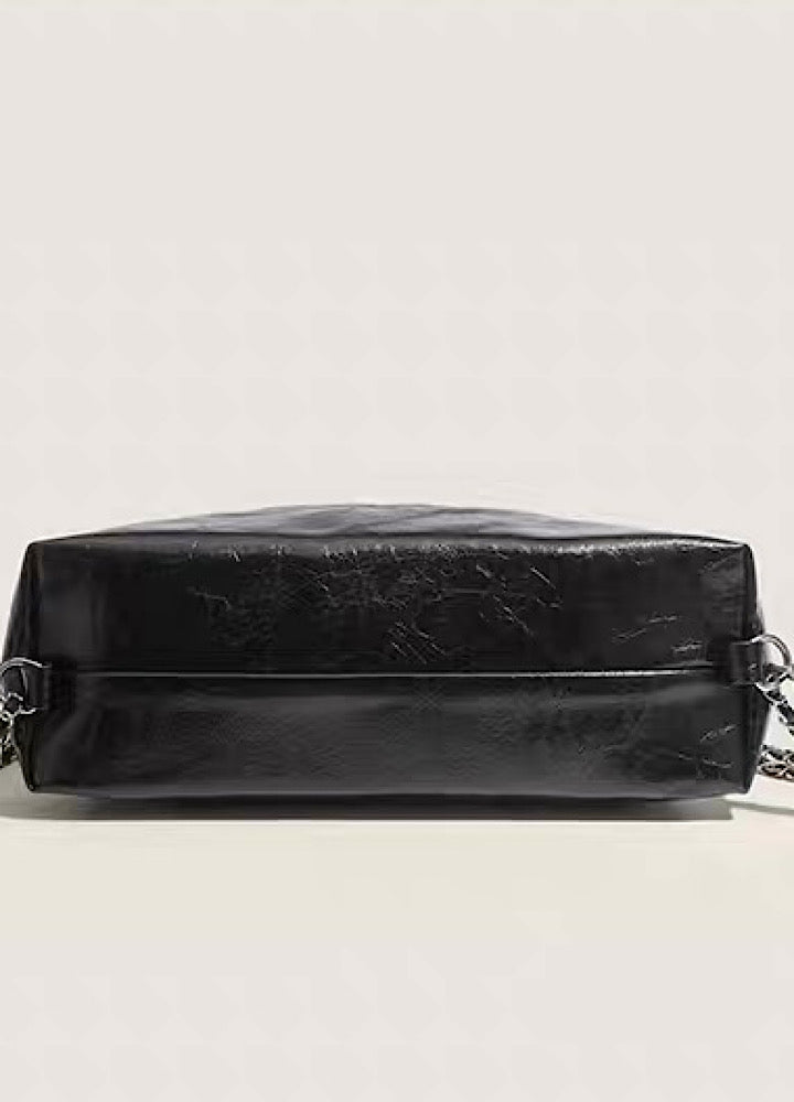 【9/5新作】Compact size silver attachment 2-way leather design bag  HL3200