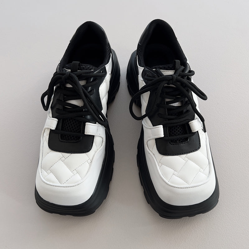 [8/14 New] White luxury pop lace design sneakers HL2942