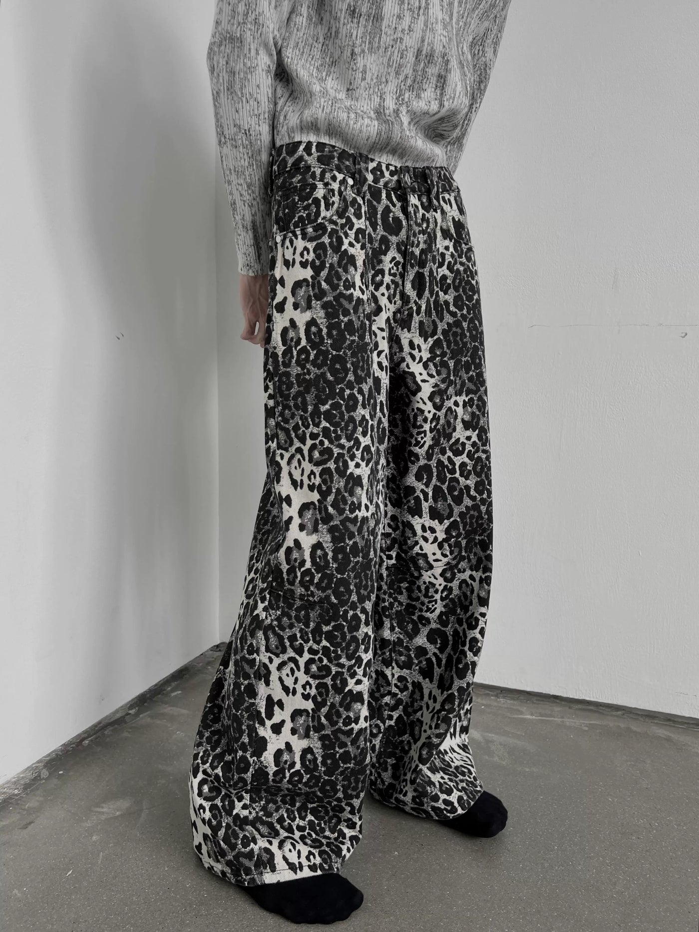 【SOULWORKER】Leopard print wash color design wide casual pants  SW0052