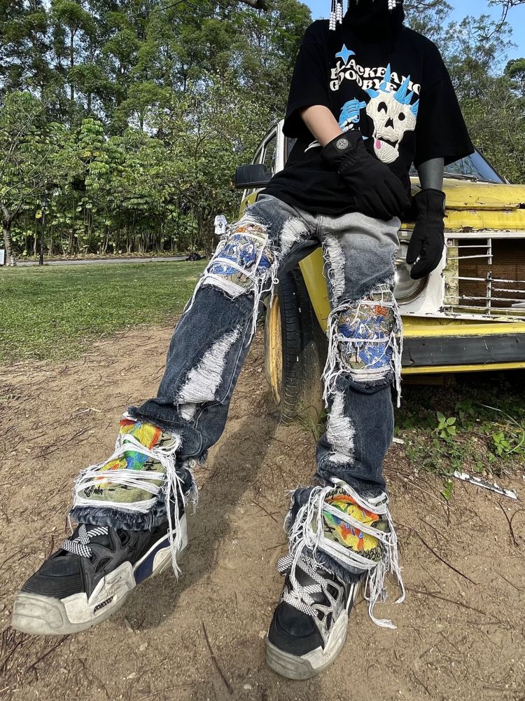 Distressed Embroid 【TR BRUSHSHIFT】Distressed embroidery design loose denim jeans TB0002 ...